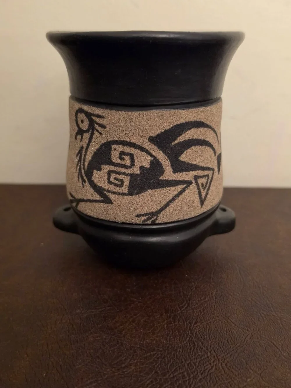 Mexican ceramic vase with petroglyphs (Preowned)